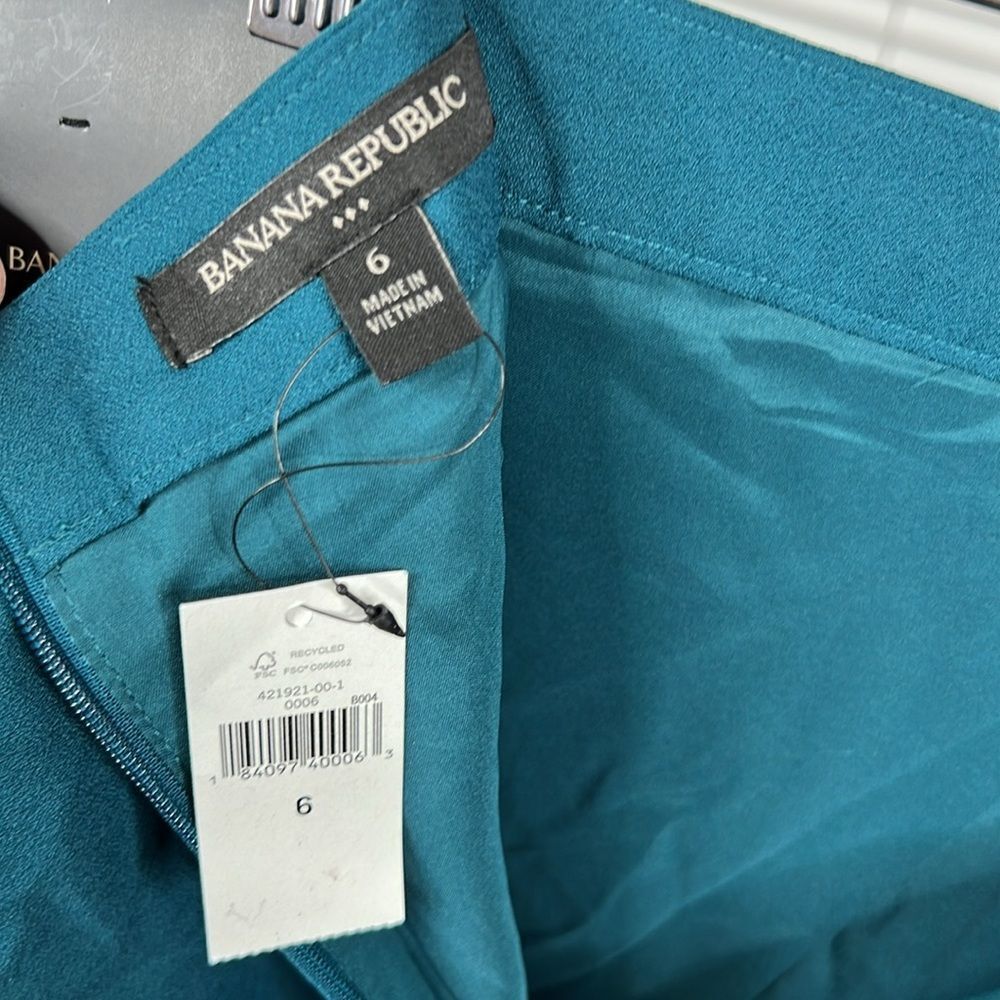 NWT Banana Republic Factory Skirt Size 6 - Picture 4 of 4